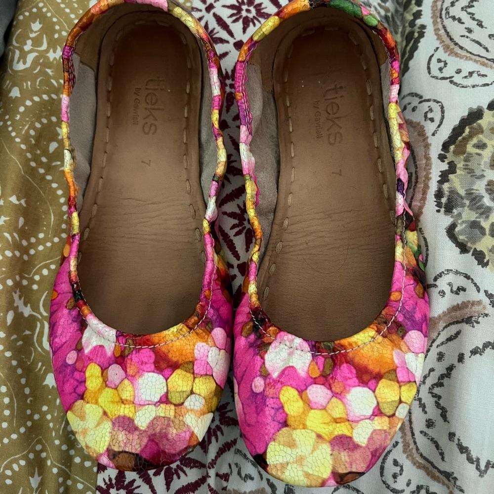 Tieks aquarellias size 7
